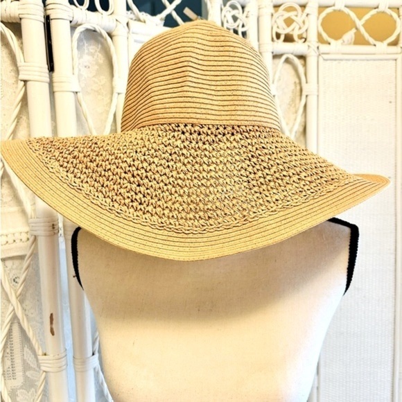 J. Crew Hat Tan Straw Wide Brim Floppy Textured Beach Summer Sun  One Size - Picture 2 of 14